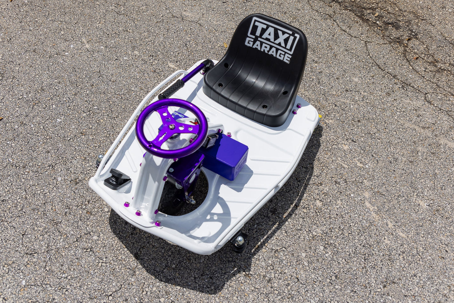 Taxi Garage Stage 4 "White/Purple" Crazy Cart