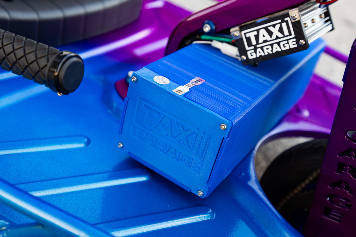 Stage 4 Taxi Garage Crazy Cart Split Gradient Fade