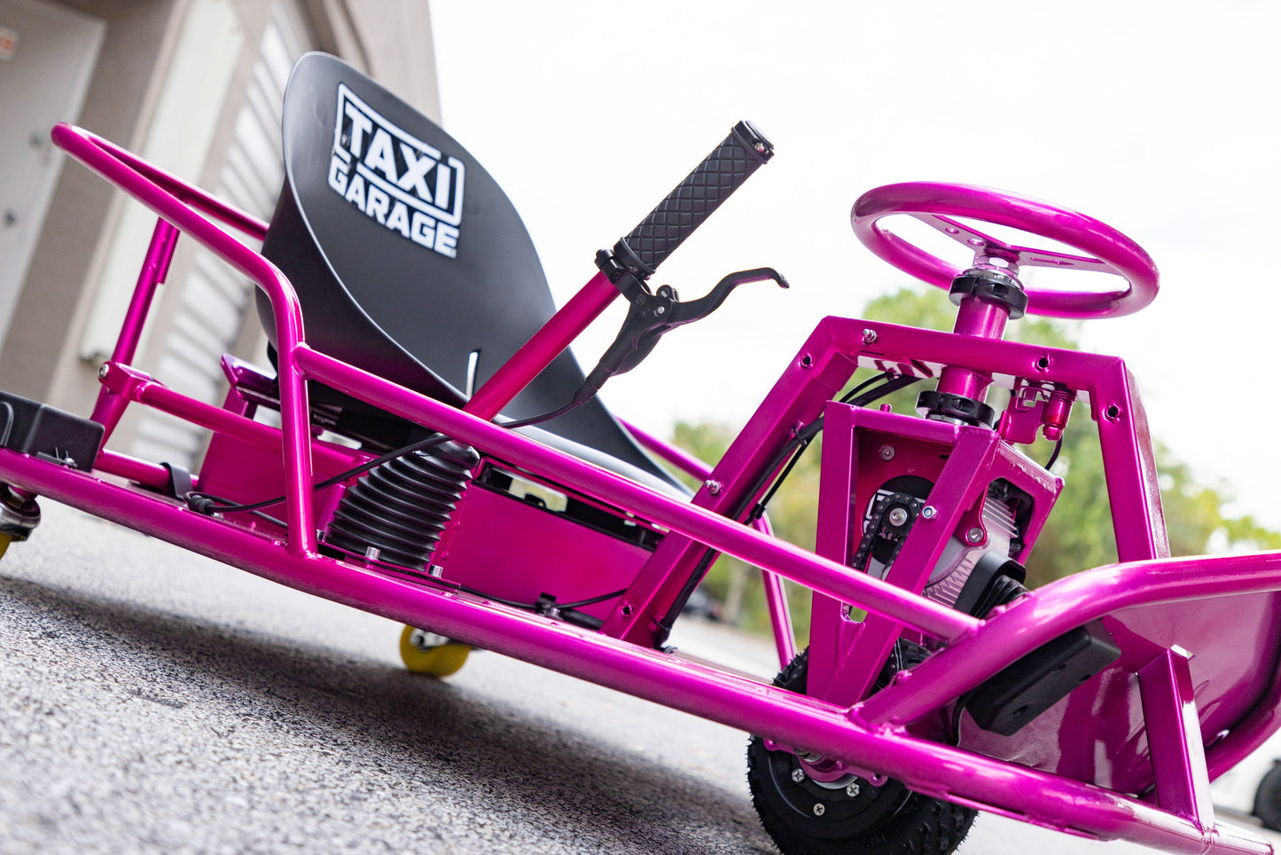 Stage 4 XL w/Brakes Illusion Pink Taxi Garage Crazy Cart